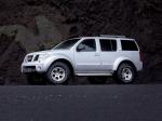 Arctic Trucks Nissan Pathfinder AT35 2004 года